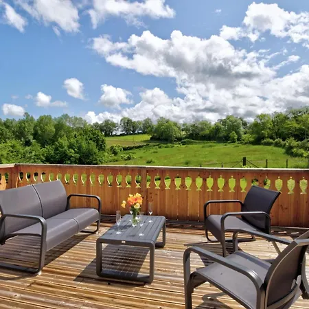 Landhaus Cosy Avec Terrasse Et Jacuzzi Privatif *